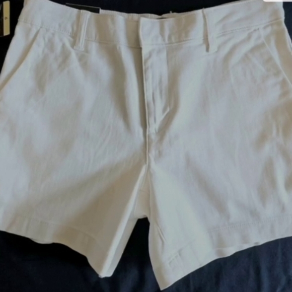 Pants - Women's White Tailored Bermuda Shorts